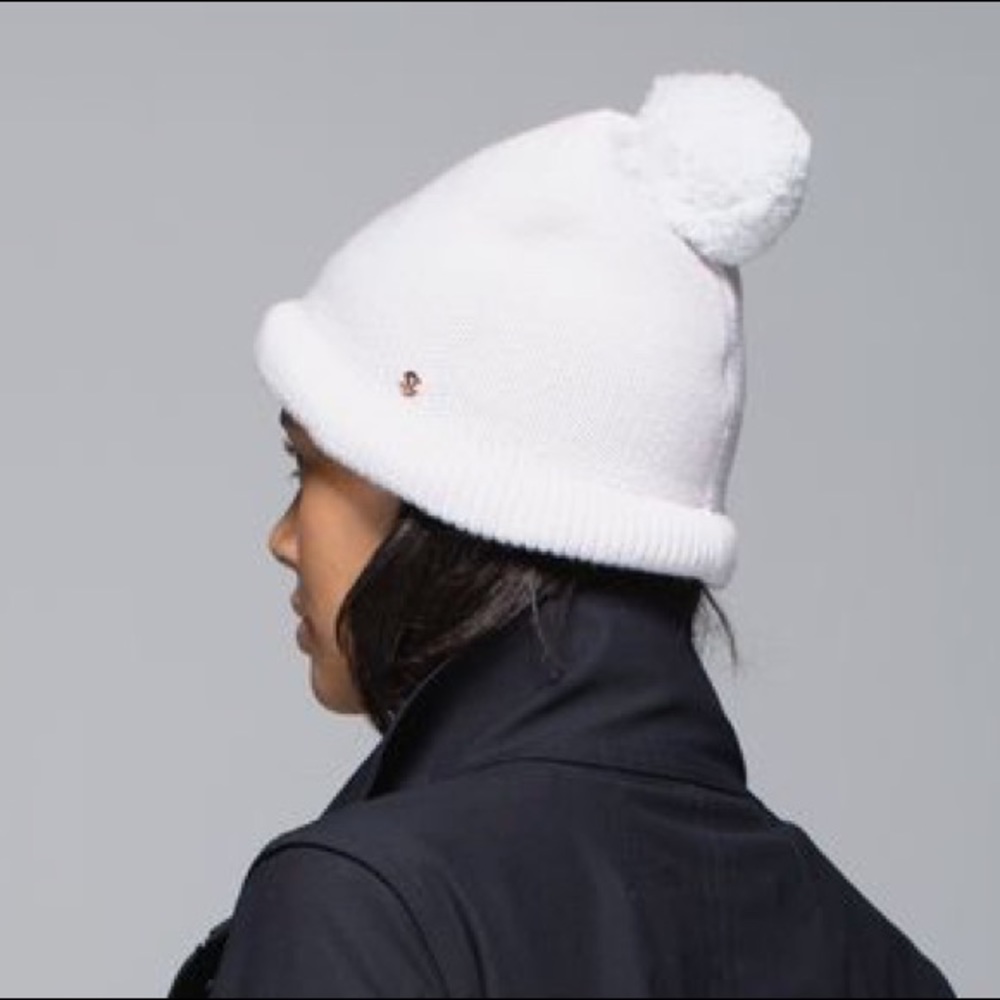 Lululemon Post Practice Party Toque